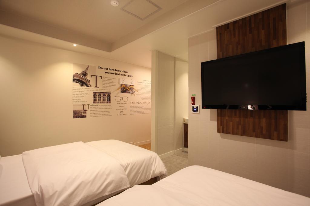 New Suwon Hotel Phòng bức ảnh