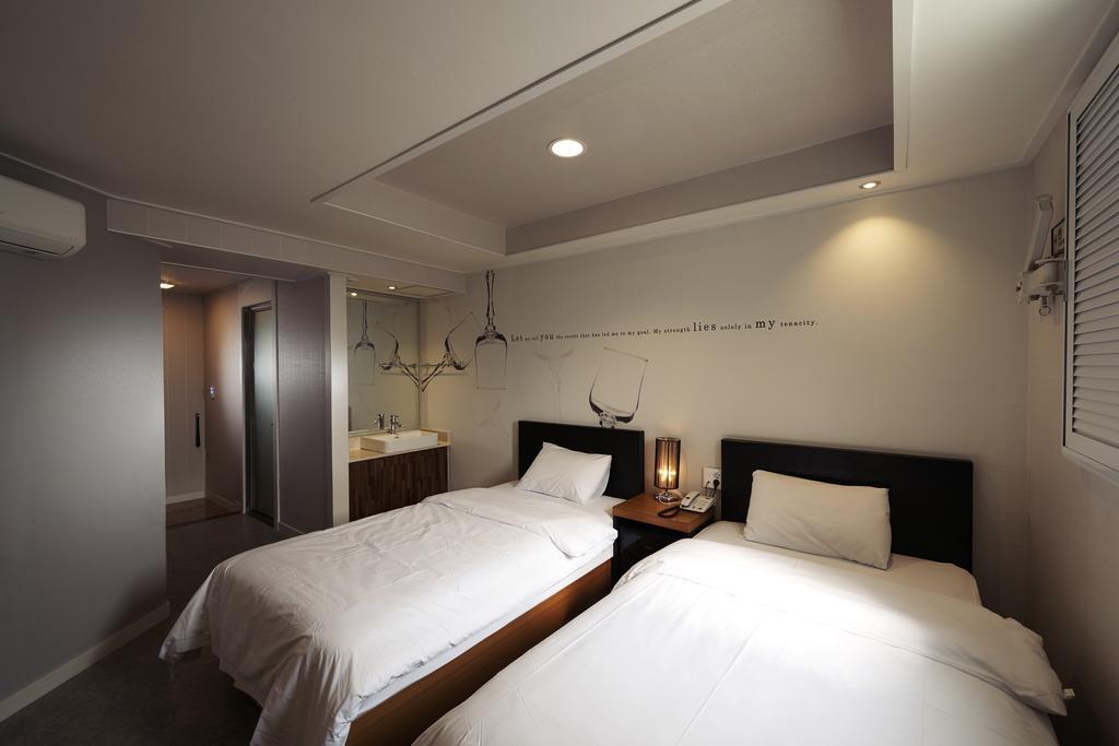 New Suwon Hotel Ngoại thất bức ảnh
