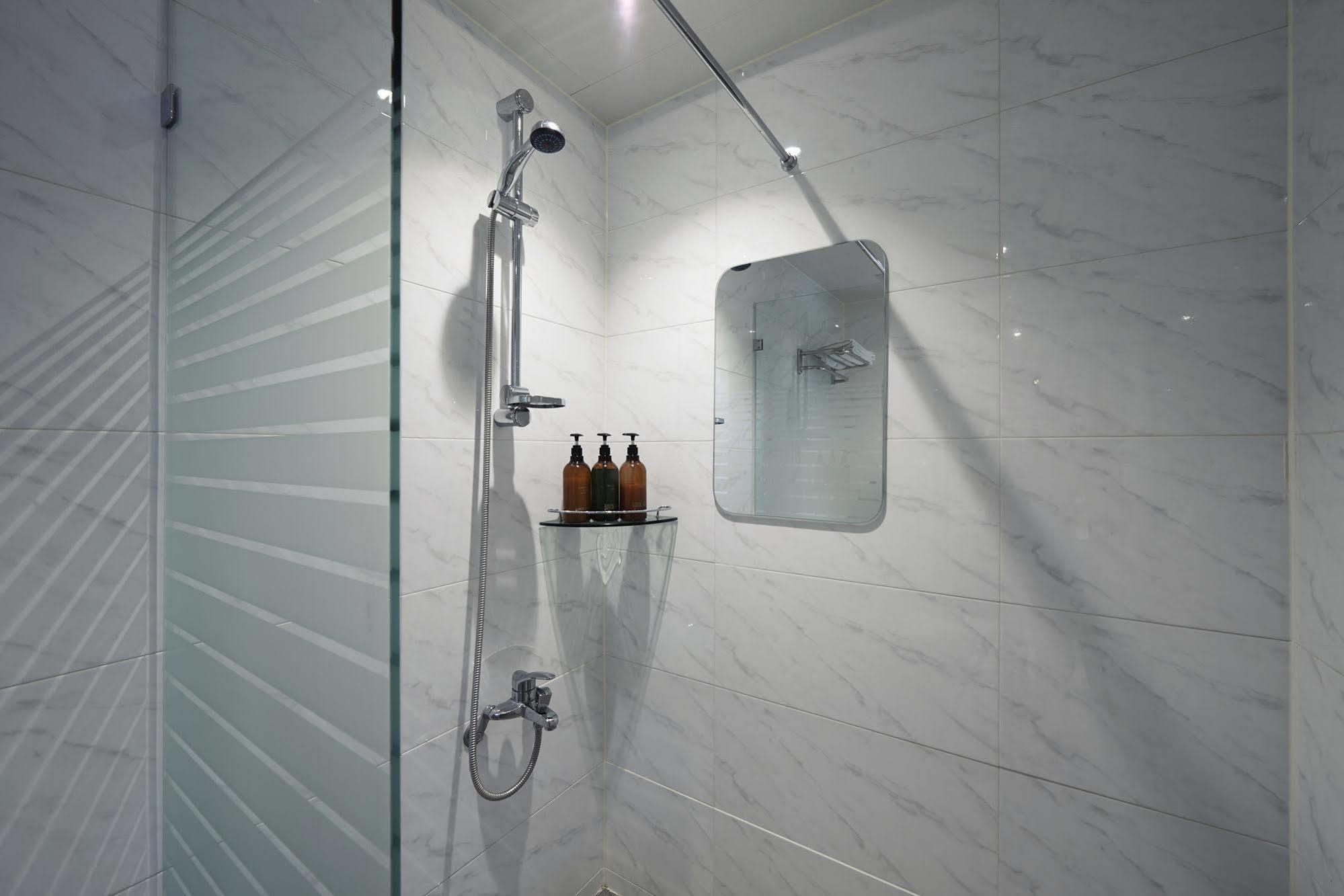 New Suwon Hotel Ngoại thất bức ảnh
