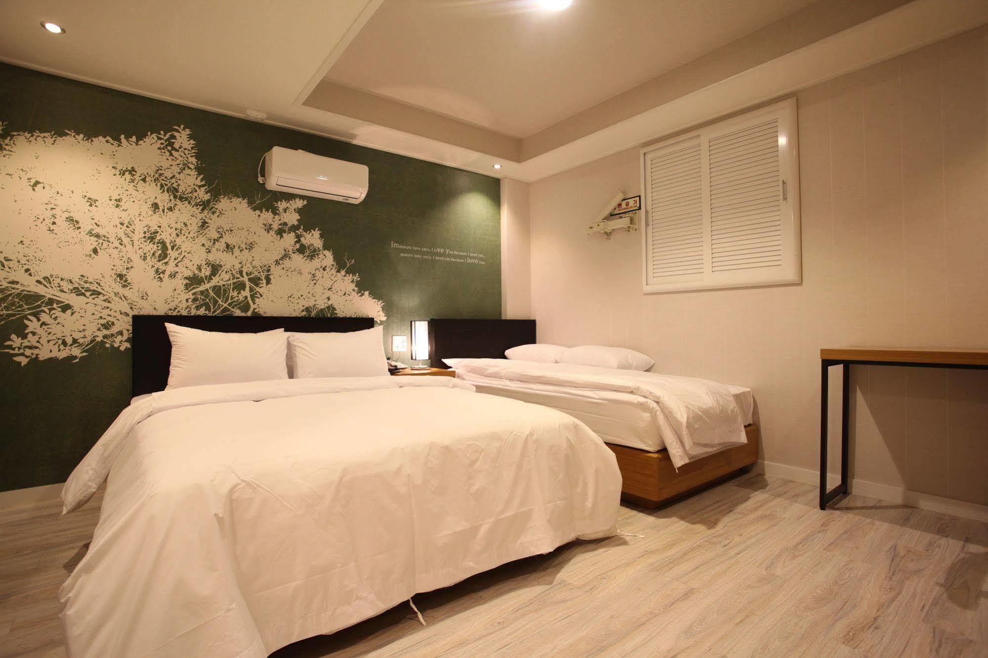New Suwon Hotel Ngoại thất bức ảnh